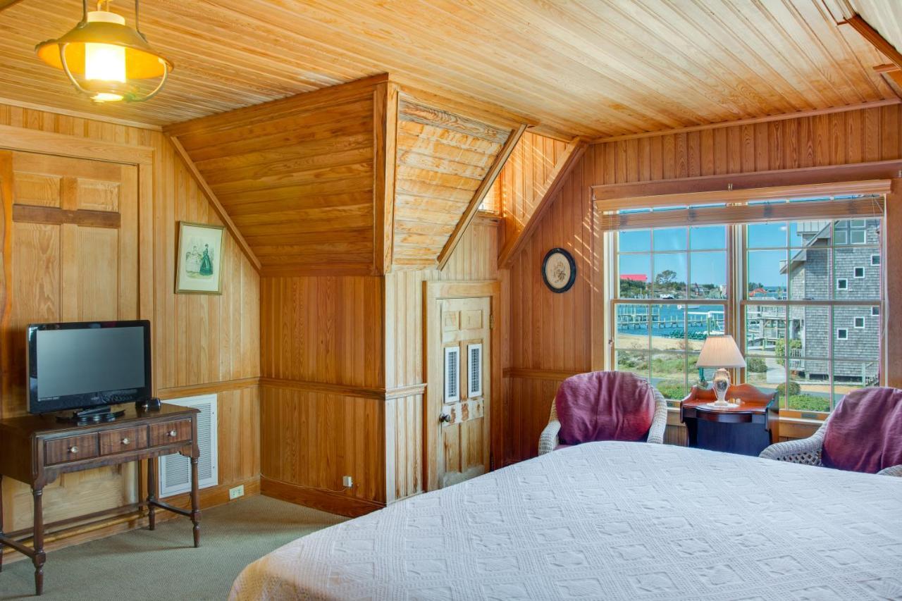 The Castle Bed And Breakfast Ocracoke Esterno foto