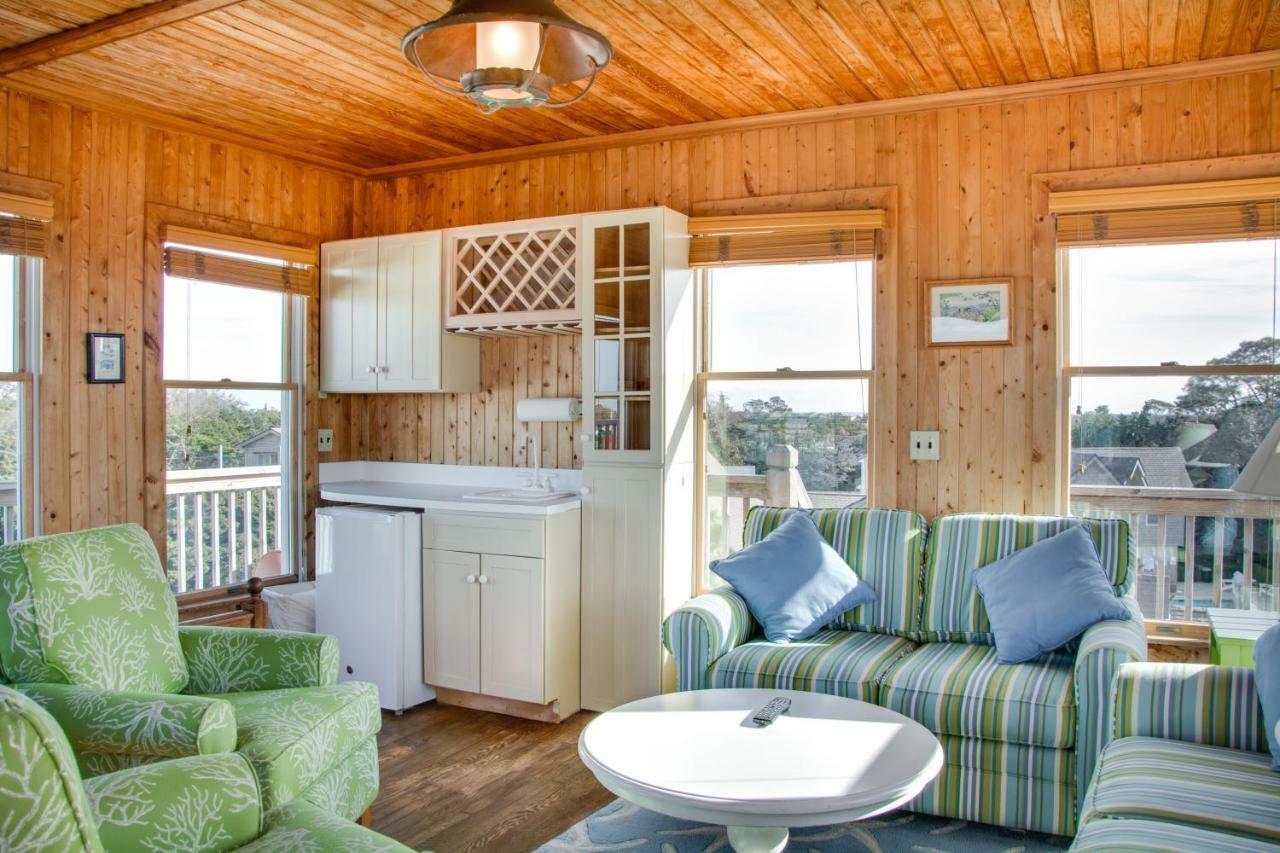 The Castle Bed And Breakfast Ocracoke Esterno foto